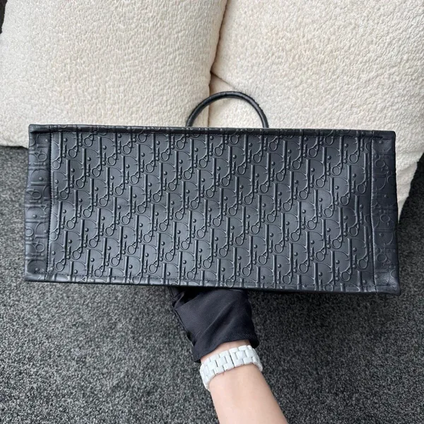 Dior Book Tote Largr Bag Claf Black product view 6
