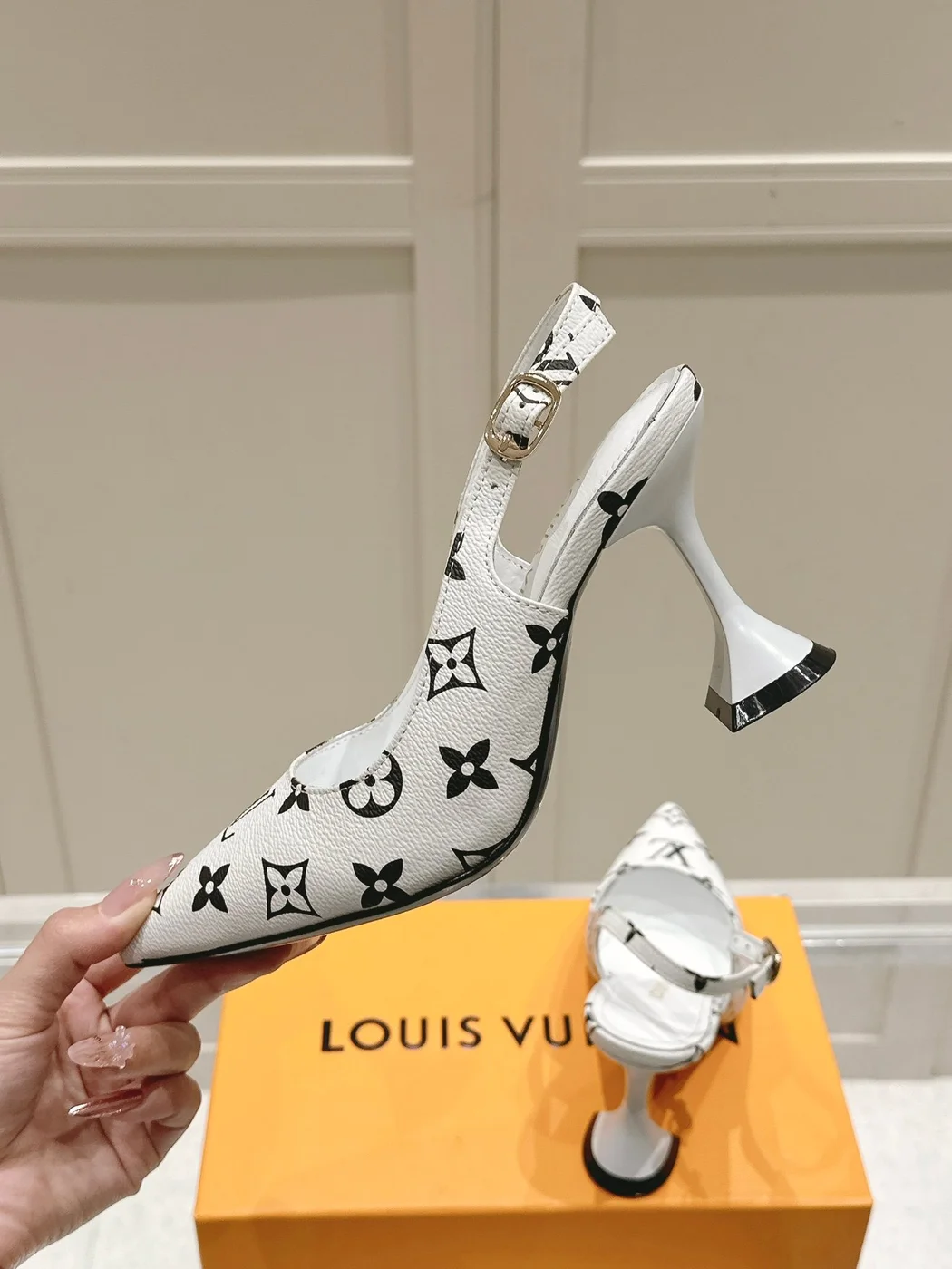 Louis Vuitton Women White Leather Monogram Slingback Heels product view 6