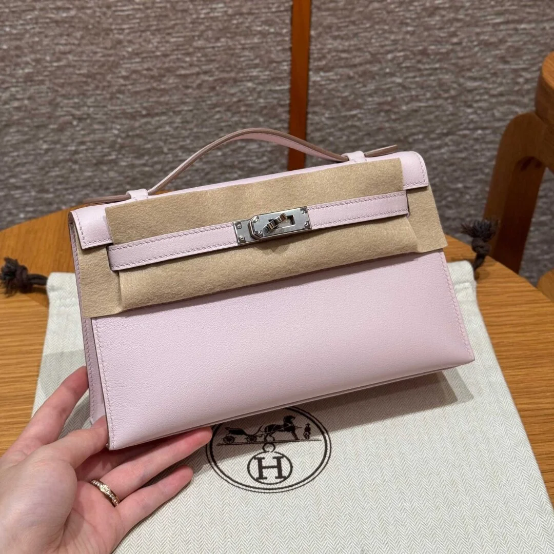 Hermès Pochette 22 In Light Pink Silver Hardware Bag