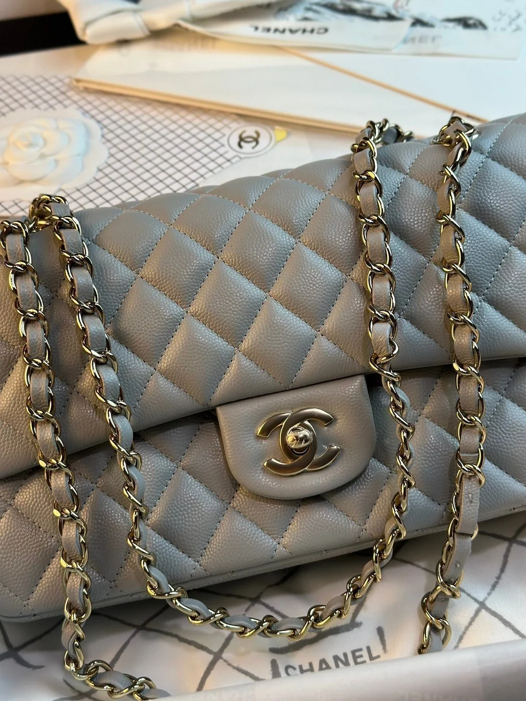 Chanel Flap Bag 25 cm Gold Hardware Grey Caviar product view 3