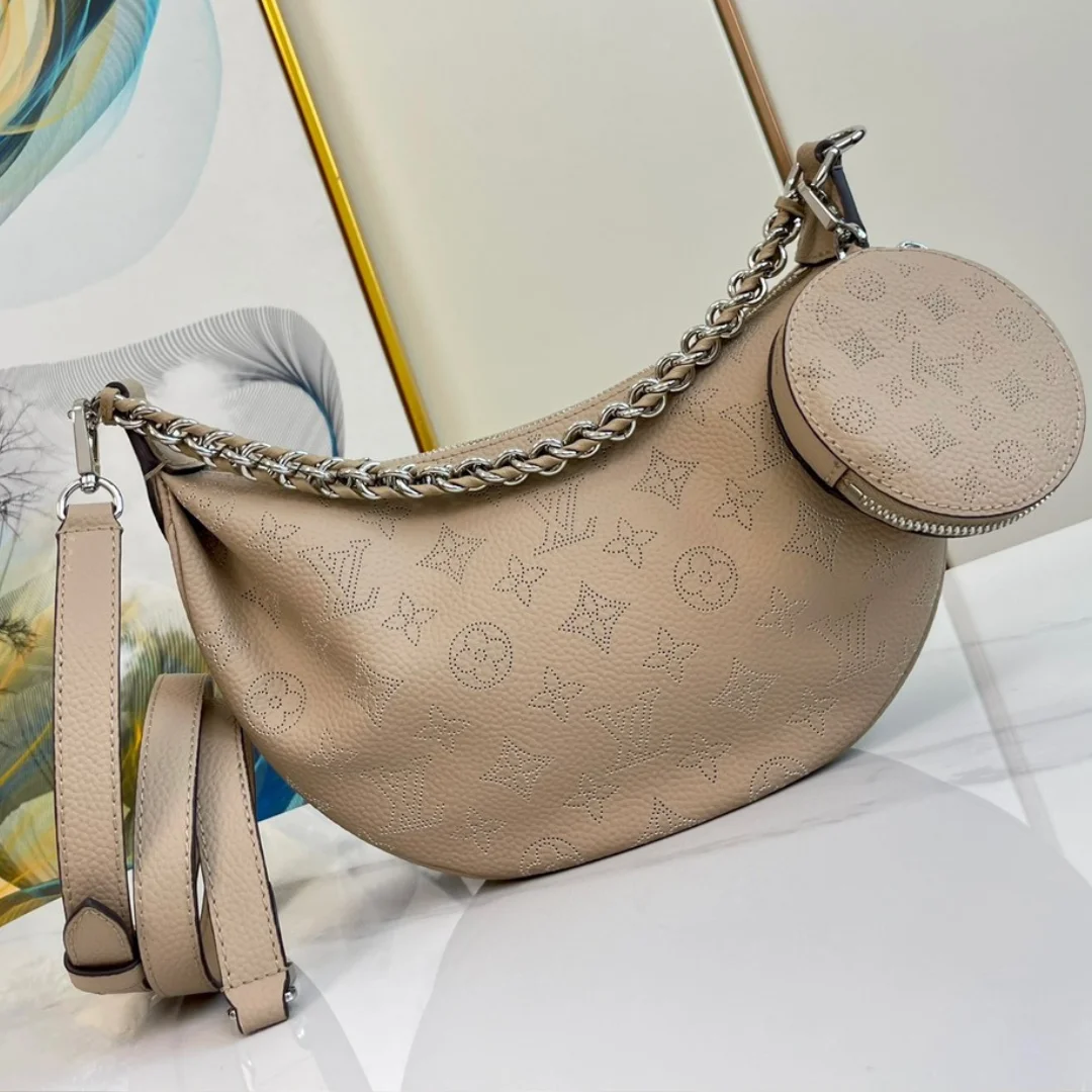 Louis Vuitton Baia Mahina Mono Pattern Handbags 26x17x7.5 cm product view 1