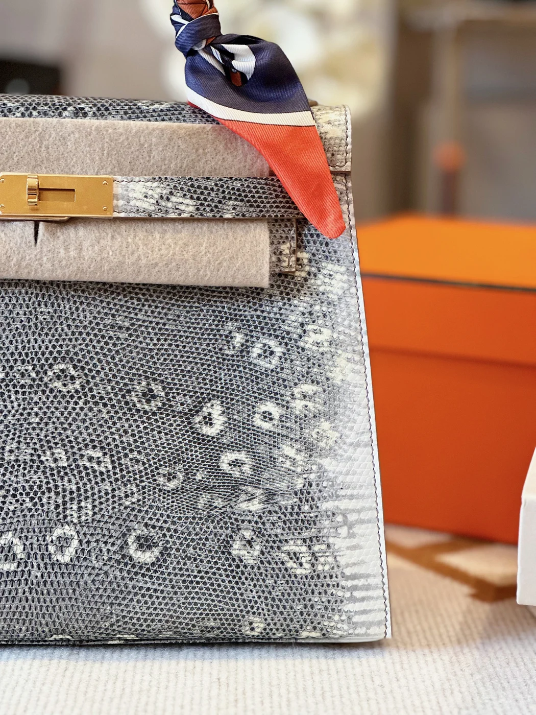 Hermès Kelly 28 Lizard Leather – Limited Stock Bag product view 6