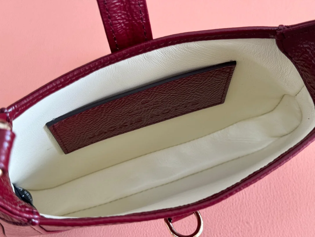 Gucci Jackie Notte Mini Bag 19 In Red Wine Cracked Lacquer Calfskin Gold Hardware product view 5