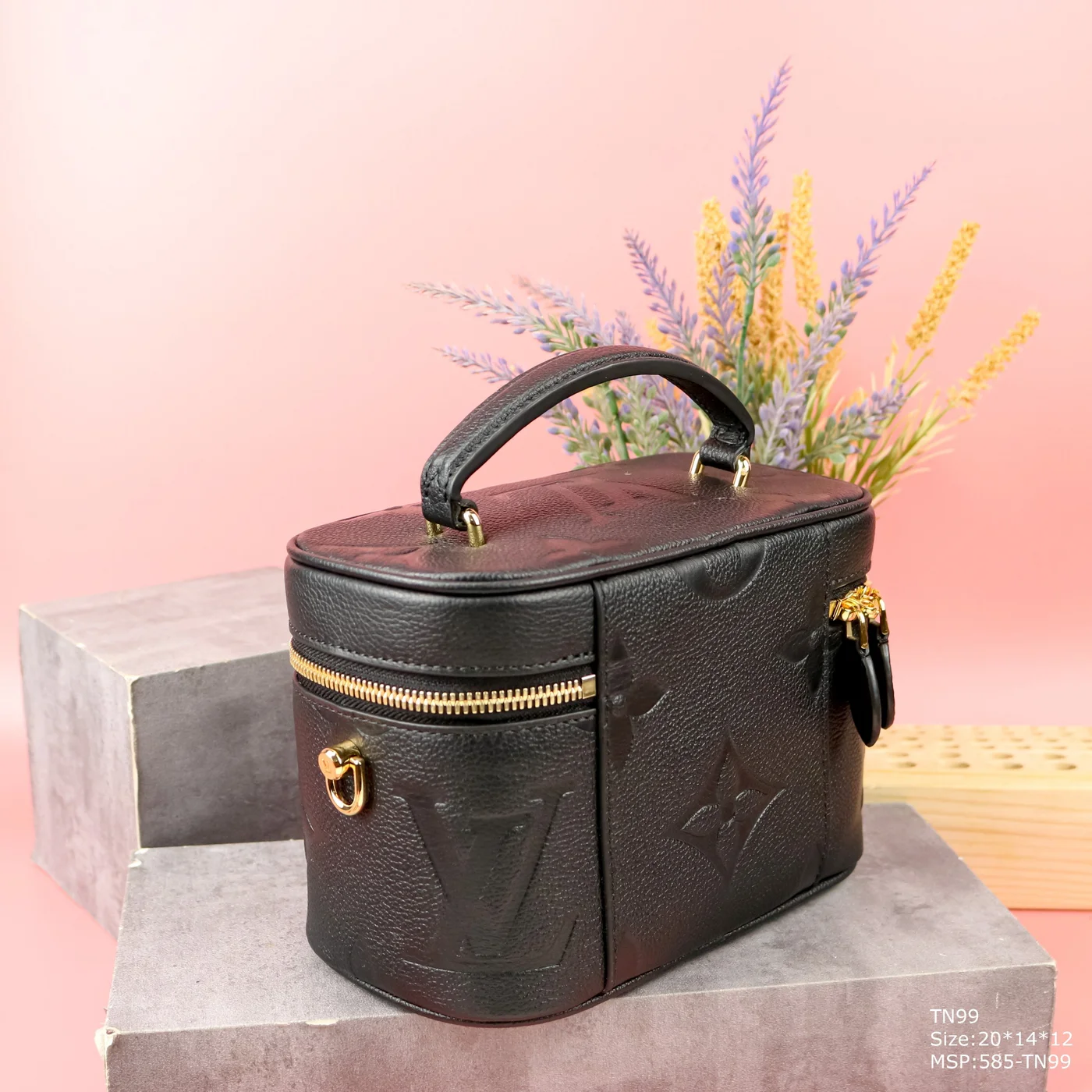 Louis Vuitton Clutch Black Box Handbag 19x13x10cm product view 5