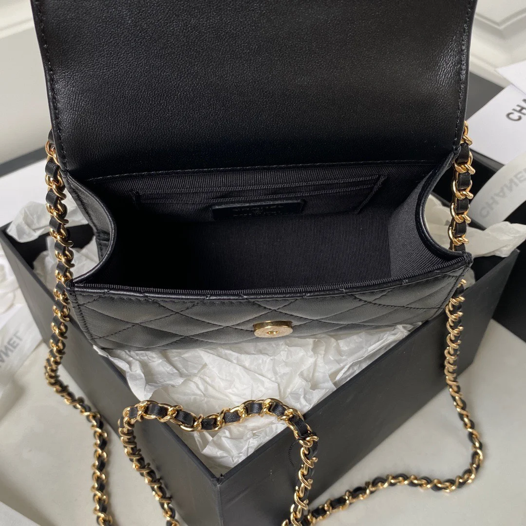 Chanel Woc Pearl Handle Plated Handbags Black Leather With Lock Gold .5×14.5×5.5 cm product view 6