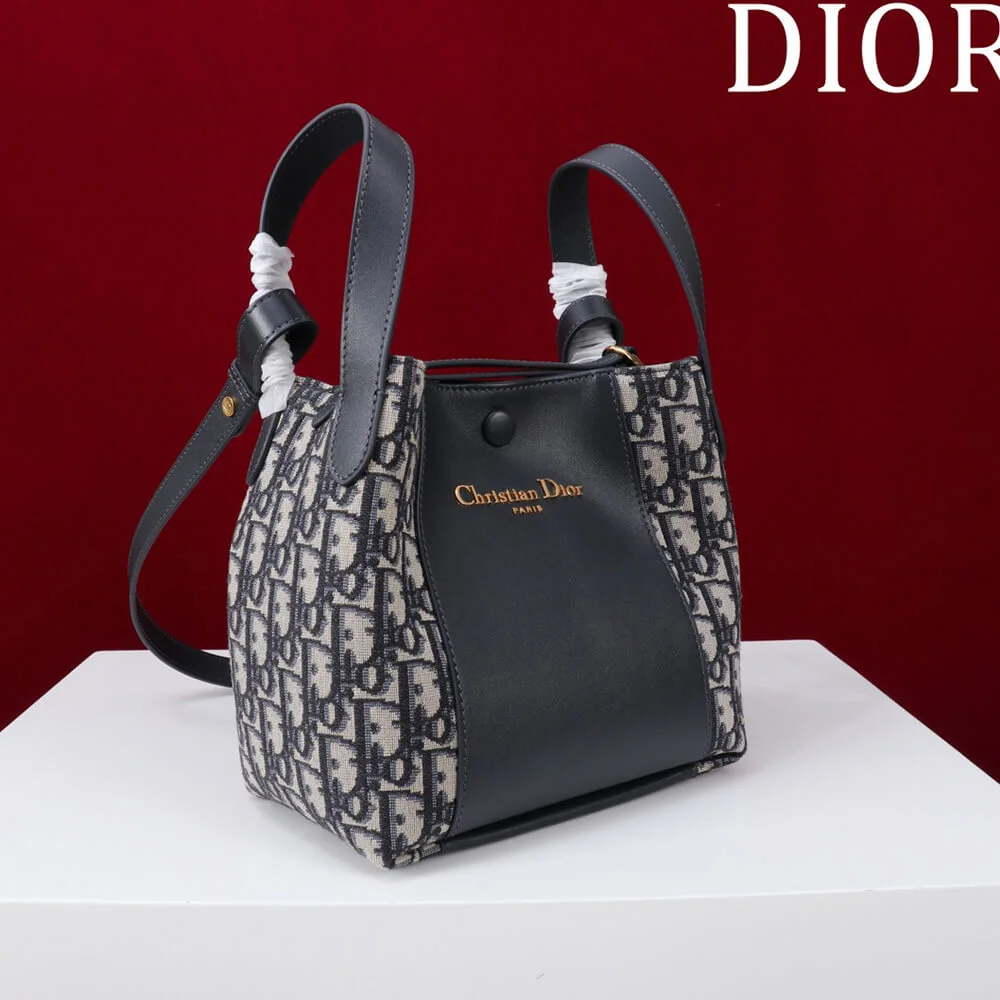 Dior Medium Signature Bucket Bag product view 2