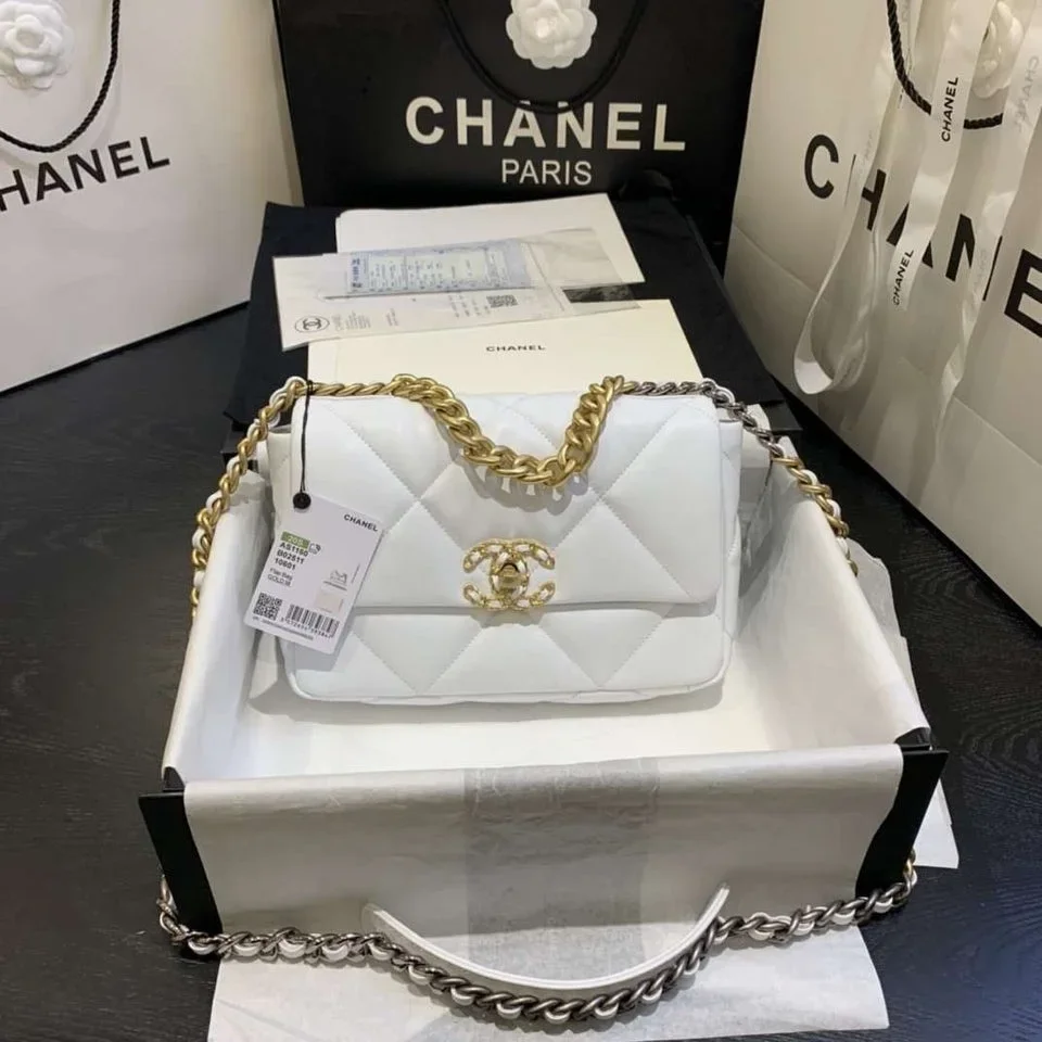 Chanel 19 Flap Medium White Lambskin Bag product view 3