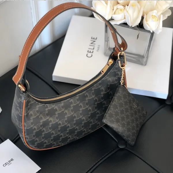 Celine Triomphe 23x14x7cm Bag product view 1