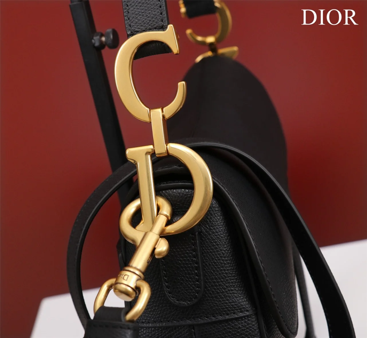 Dior Saddle Handbags Black With Lock Yellow Gold 25x20x6.5 cm product view 6