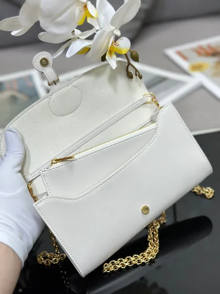 Dior Bobby Women’s Crossbody Bag White Smooth Leather 21.5x12x4cm product view 6