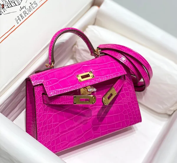 Hermès Mini Kelly In Deep Magenta Crocodile Skin Gold Hardware Bag product view 2