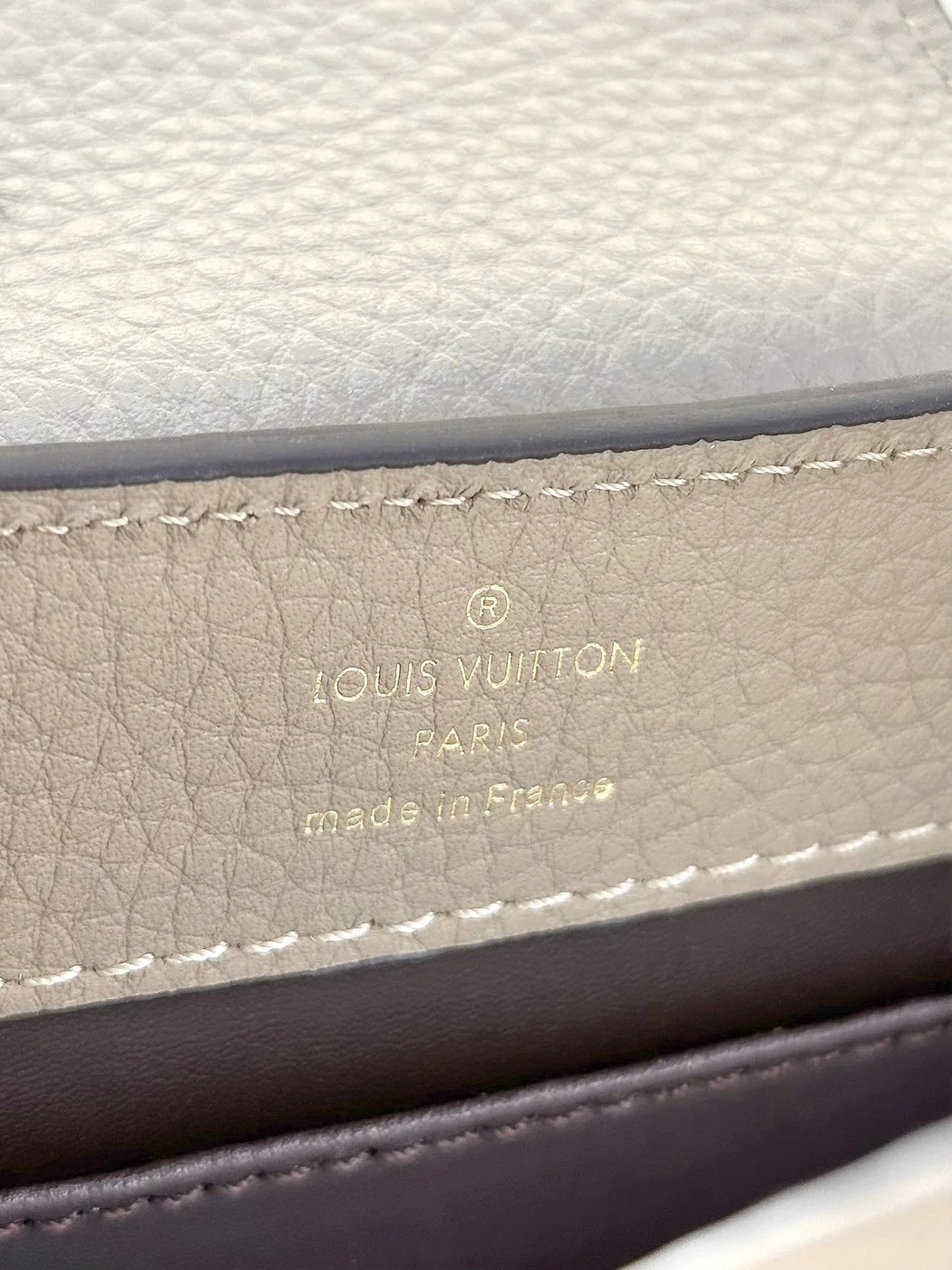 Louis Vuitton Capucines Lock Gold Handbags Cowhide Leather 21 cm product view 3