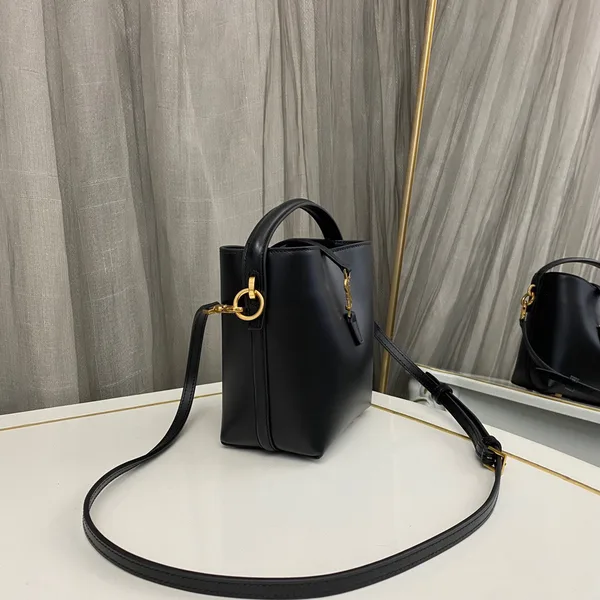 Saint Laurent Le 37 Bucket Bag product view 3