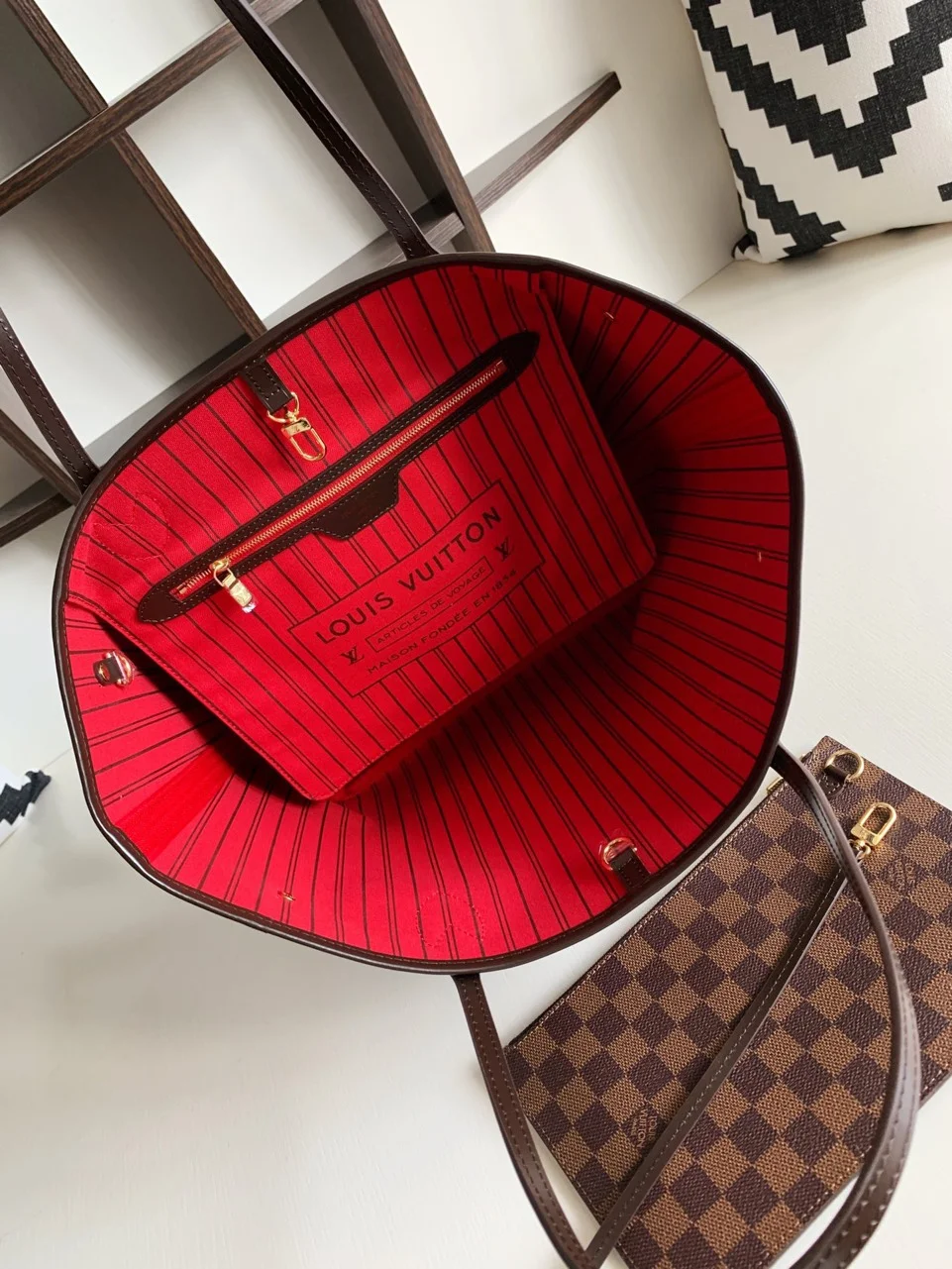 Louis Vuitton Neverfull Checkered Pattern Handbags 32x29x17cm product view 2
