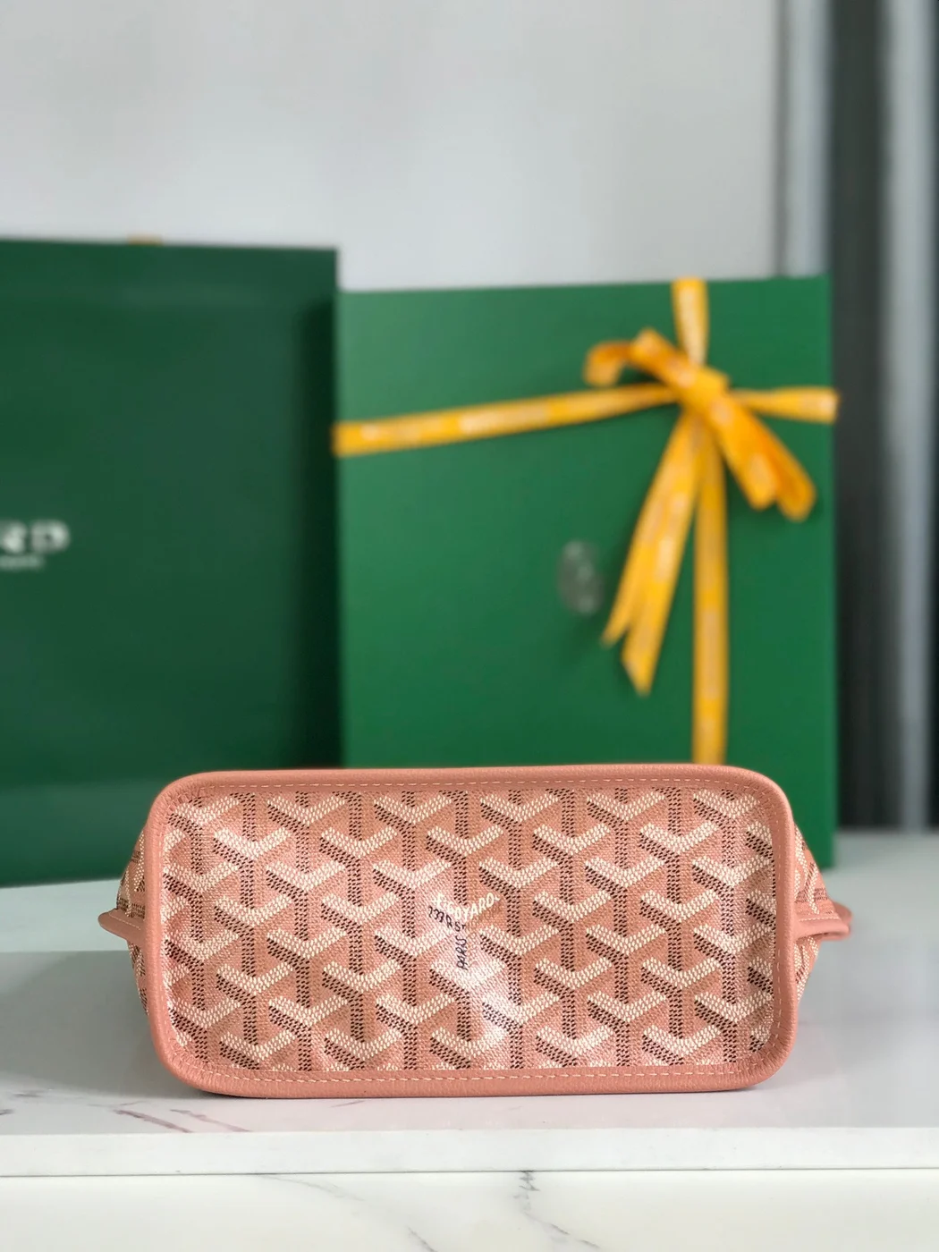 Goyard Anjou Pink Bag product view 2