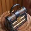 Louis Vuitton Monogram Trianon PM Top-Handle Bag Handbags 21x18x11cm product view 4
