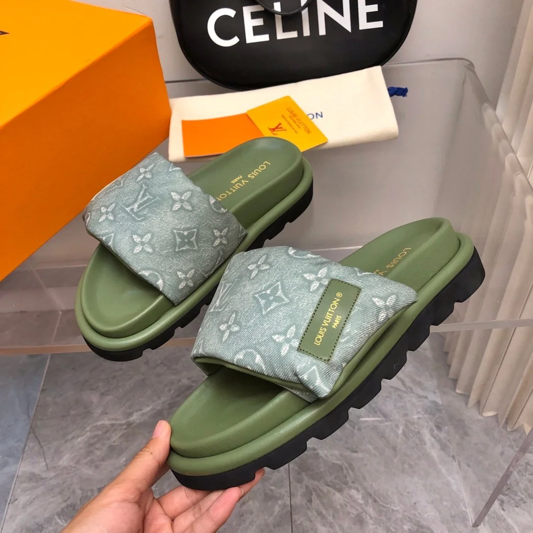 Louis Vuitton Women Green Fabric Strap Rubber Sole Sandals product view 4