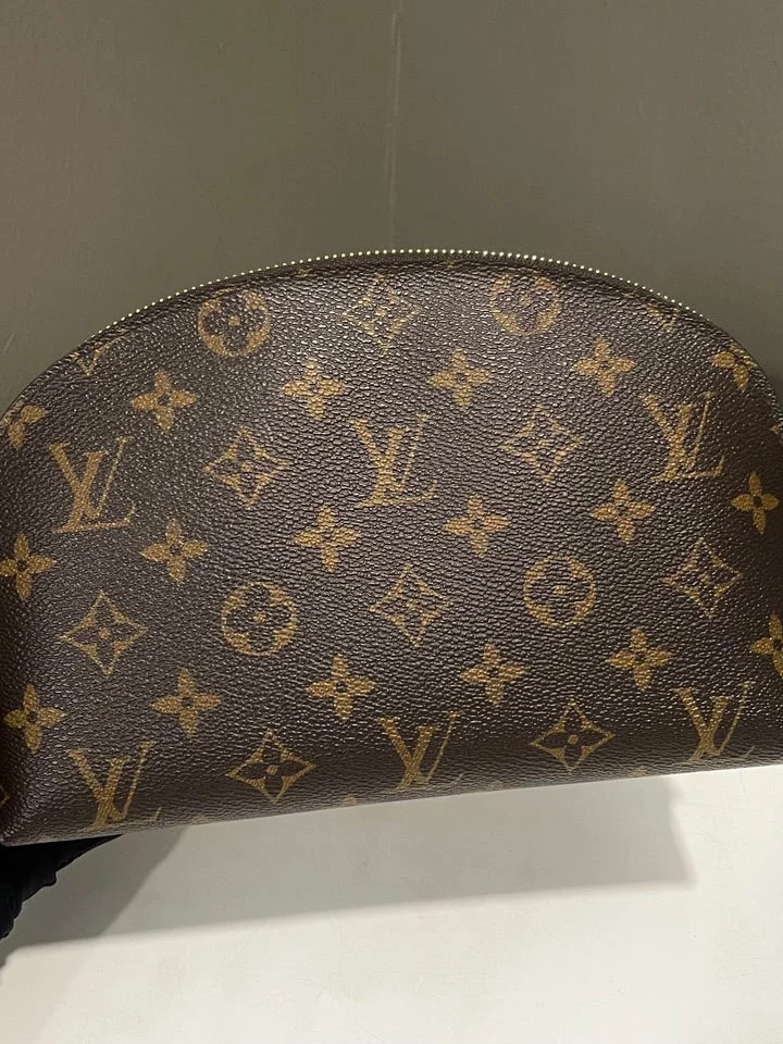 Louis Vuitton Monogram Cosmetic Pouch MM product view 2