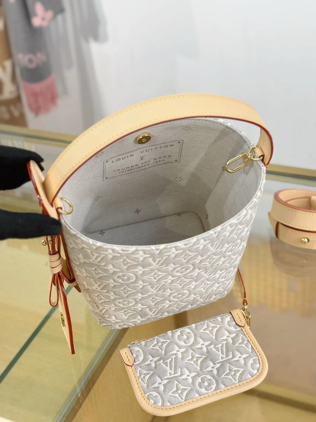 Louis Vuitton All In BB handbag product view 6