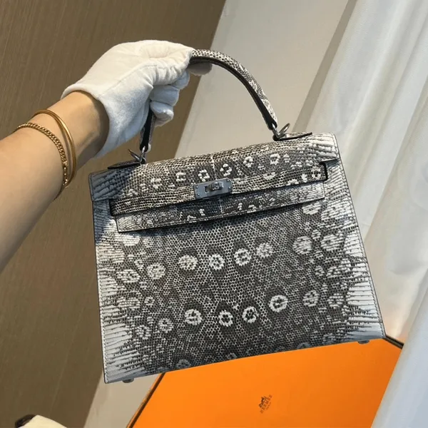 Hermès Kelly 25 Lizard Leather Bag product view 1