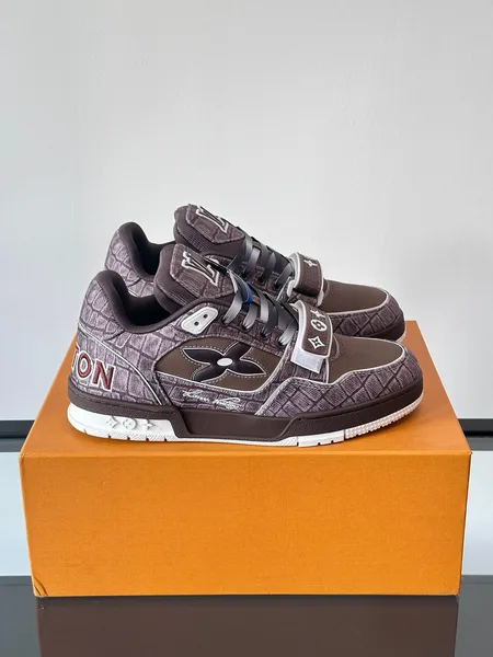 Louis Vuitton Men Brown Textile Sneakers product view 1