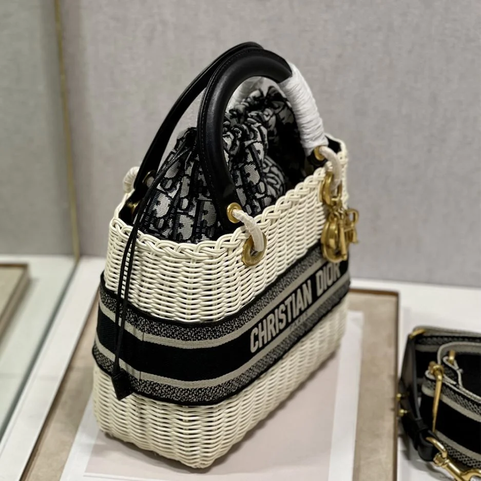 Dior Lady  Wicker Bag product view 3
