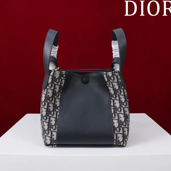 Dior Medium Signature Bucket Bag product view 3