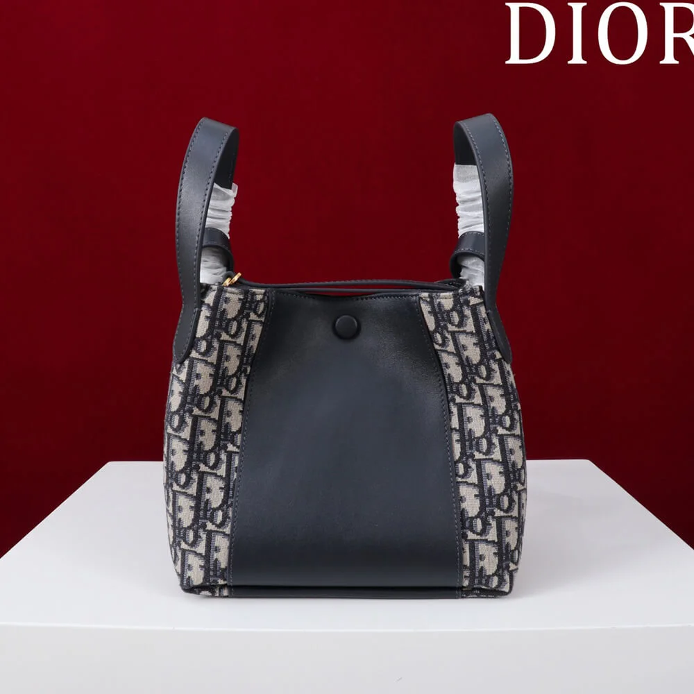 Dior Medium Signature Bucket Bag product view 3