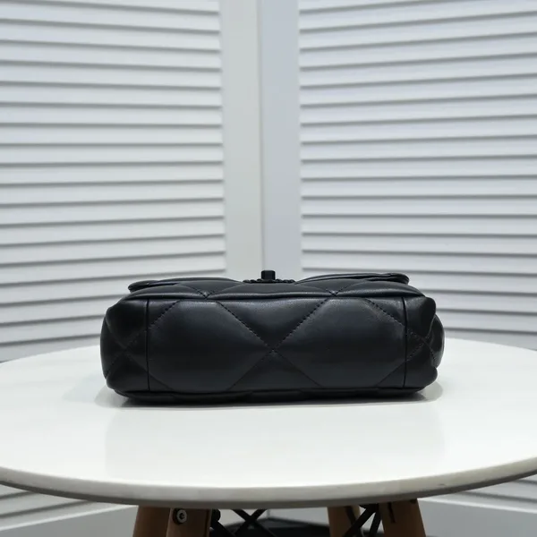 Chanel 19 Flap Bag 26 cm All Black product view 2