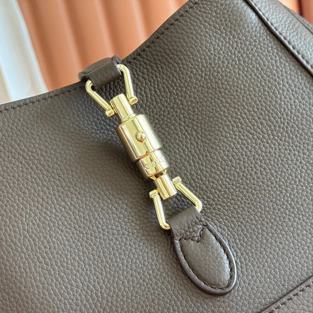 Gucci 25S Jackie 1961 Small Bag 28 cm In Dark Brown Leather With Gold Hardware product view 4
