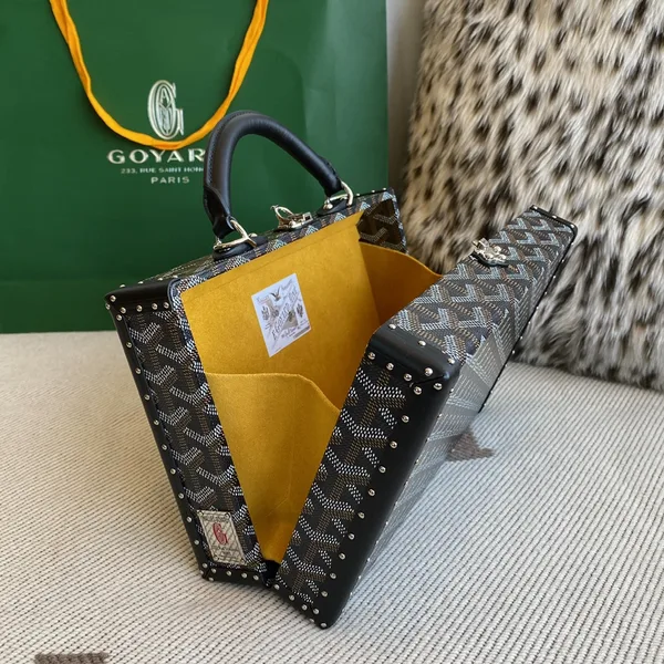 Goyard Goya Grand Hotel Trunk Bag product view 9