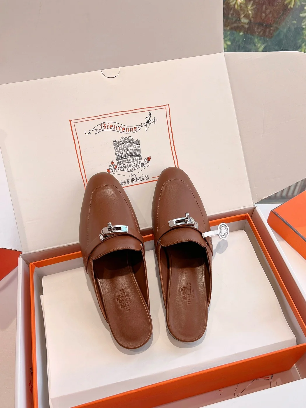 Hermès Women Brown Leather Slip On Mules product view 4