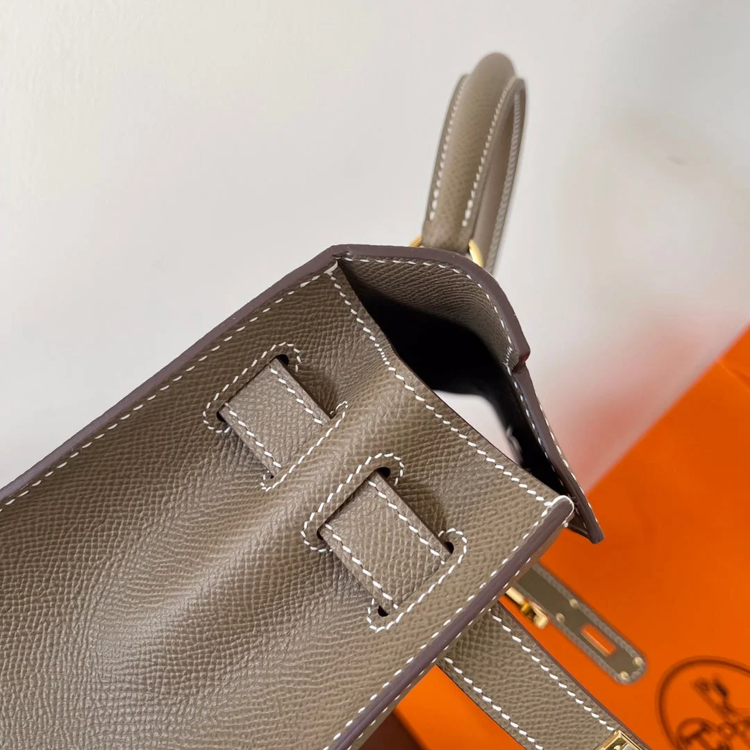 Hermès 28 cm Etain Epsom Leather Gold Hardware Bag product view 7