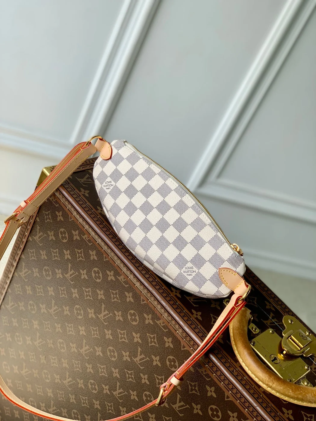 Louis Vuitton Keepit Bumbag 29 In White Grey Checkerboard Pattern Damier Azur Coated Canvas Bag product view 5