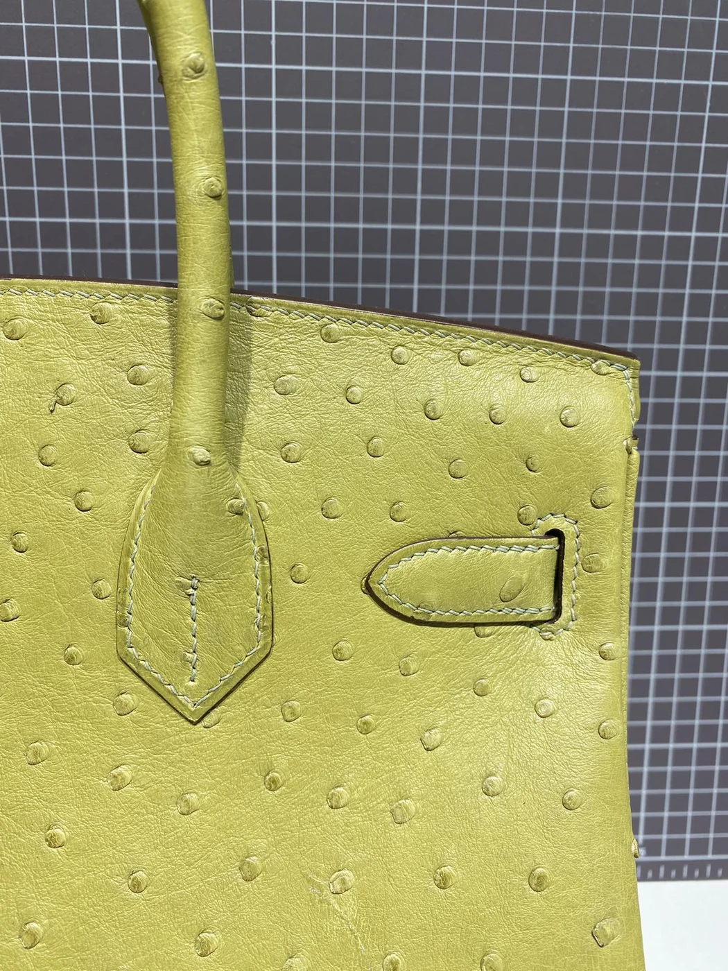 Hermès Birkin 30 cm Lime Ostrich Leather Gold Hardware Bag product view 5