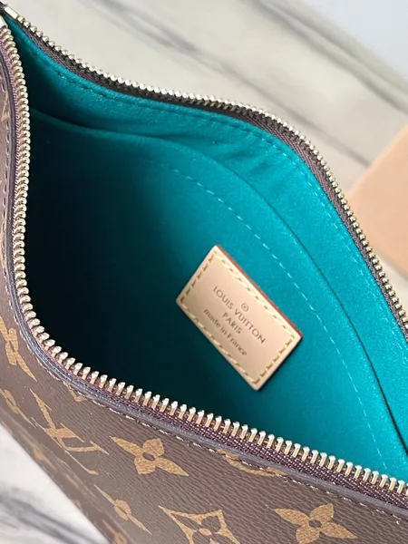 Louis Vuitton Neverfull MM In Brown Monogram Canvas With Pink Rabbit Patch Bag product view 6