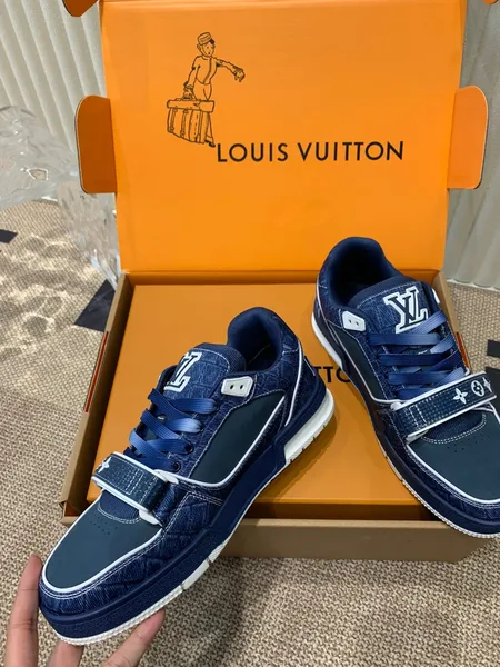 Louis Vuitton Women Navy Canvas Leather Sneakers product view 4