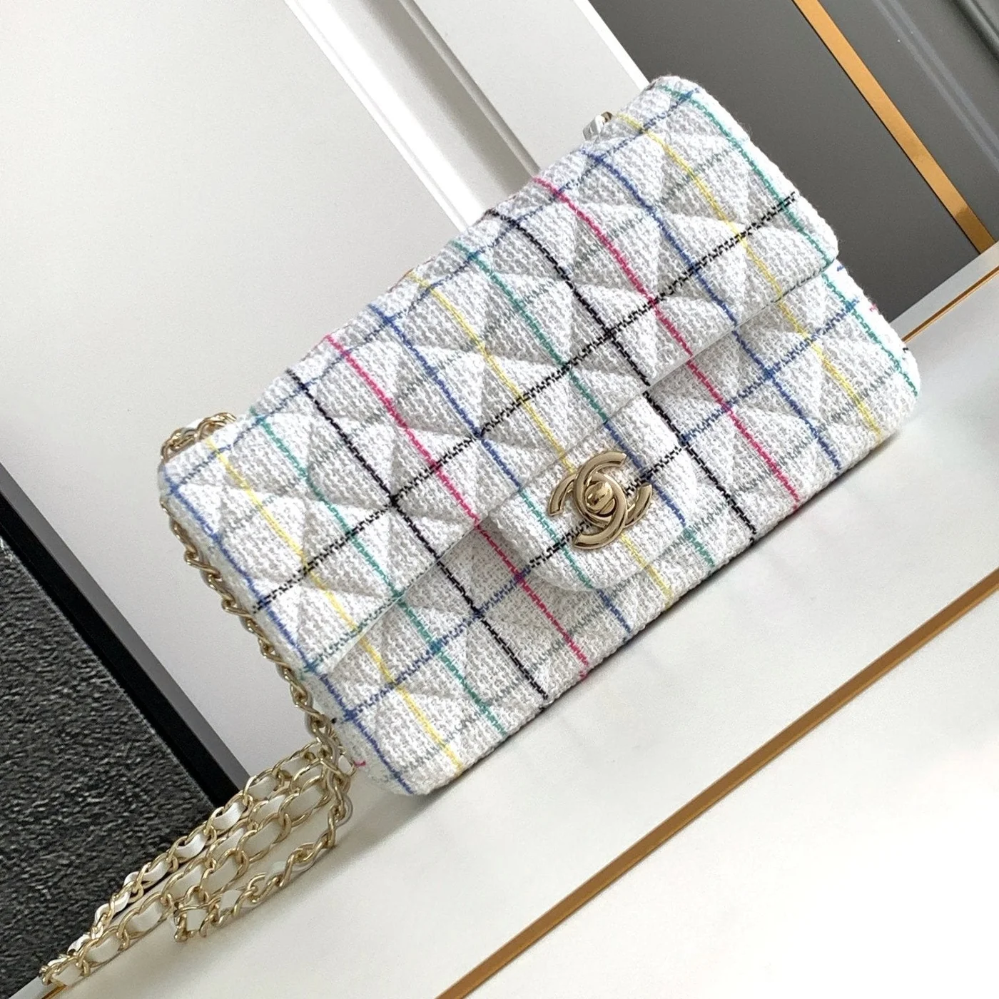 Chanel Medium 25 Classic Bag In Light Pink Mix Black Wool Tweed product view 1