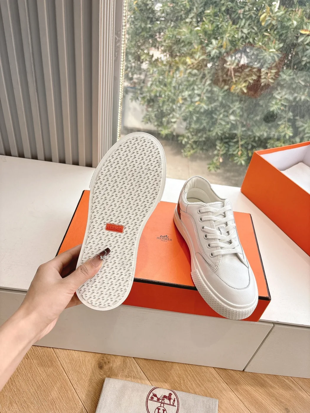 Hermès Women White Leather Sneakers product view 2