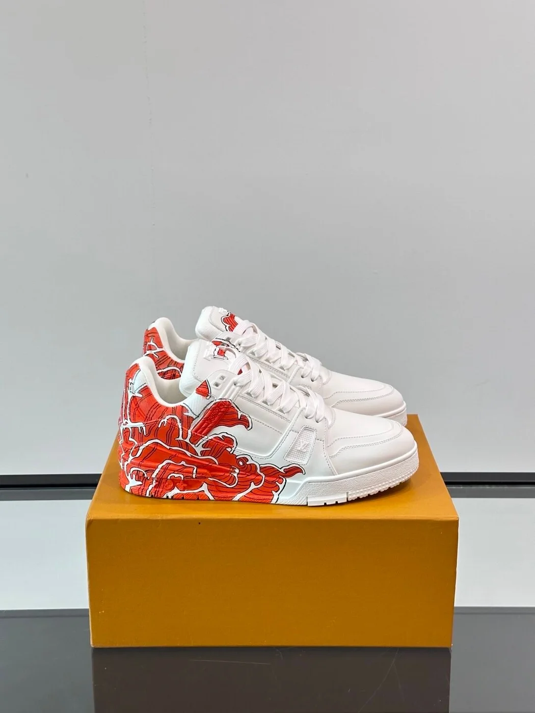 Louis Vuitton Men White Leather Sneakers With Red Floral Design product view 1
