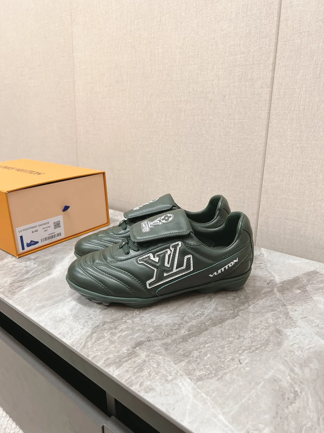 Louis Vuitton Women Dark Green Leather Sneakers product view 5