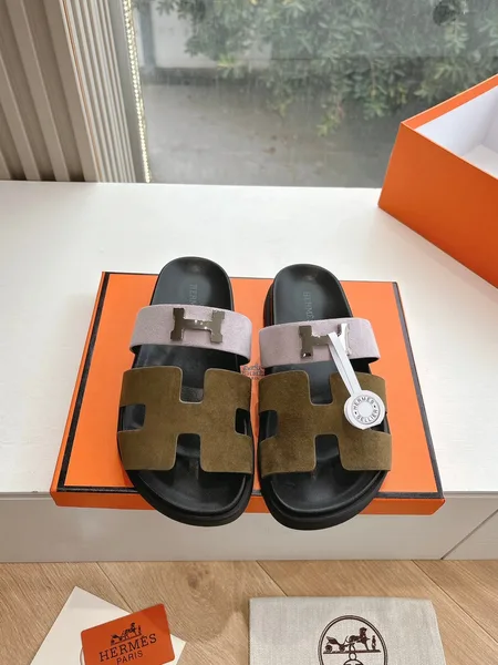 Hermès Women Pink And Olive Suede Sandals product view 1