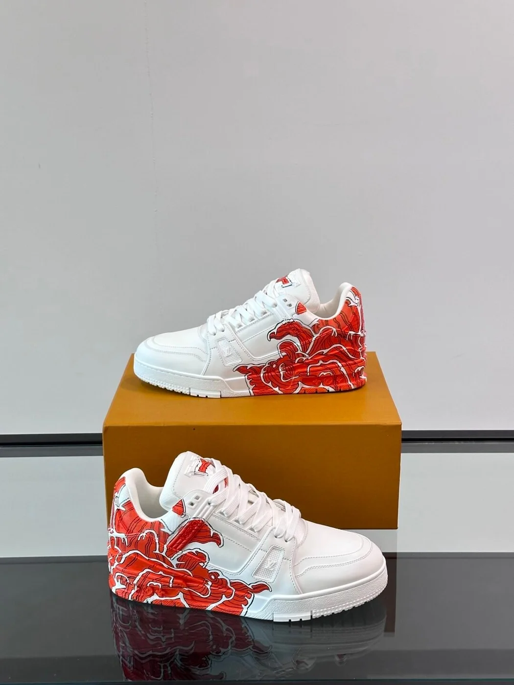 Louis Vuitton Men White Leather Sneakers With Red Floral Design product view 4