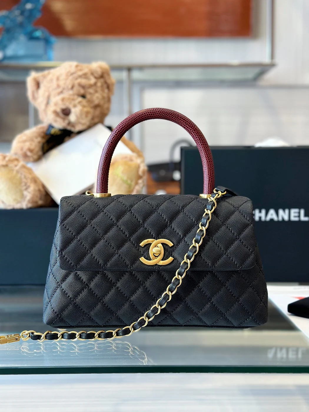Chanel Handbag Coco Lock Gold Lizard Skin Black 24 cm product view 6