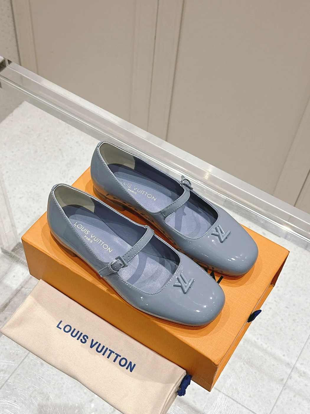 Louis Vuitton Women Light Blue Patent Leather Mary Jane Loafers product view 3