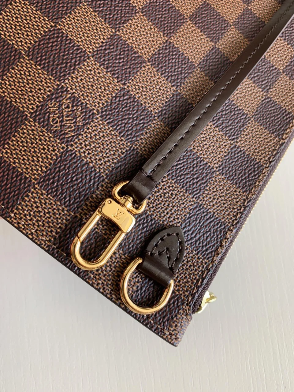Louis Vuitton Neverfull Handbags Brown Pattern 32x29x17cm product view 4