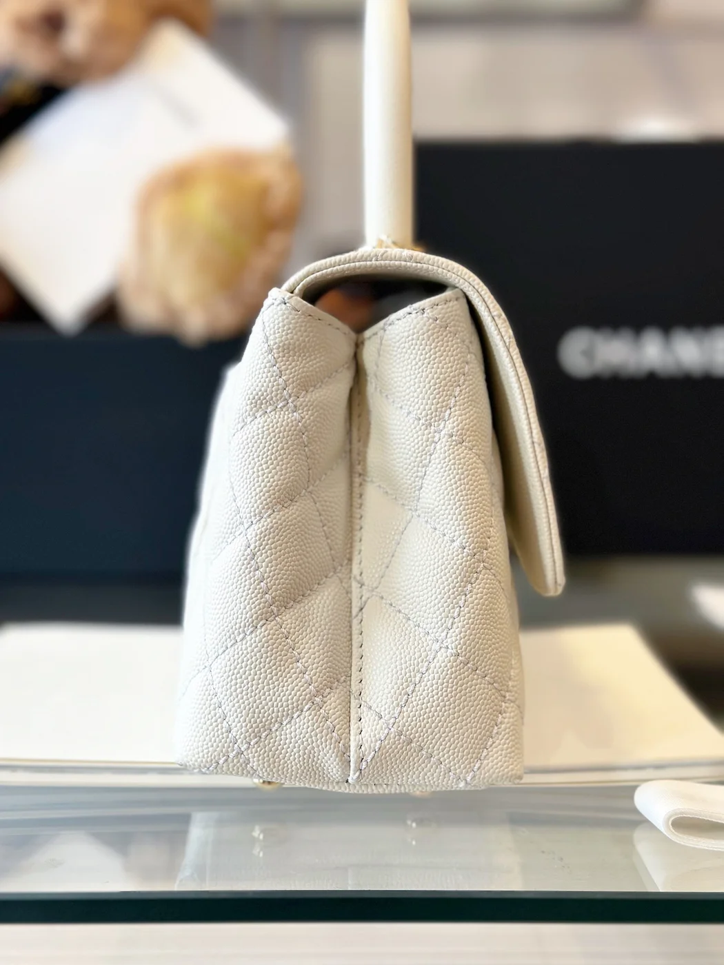 Chanel Coco Handbag Lizard Skin White With Lock Gold 23 cm product view 6