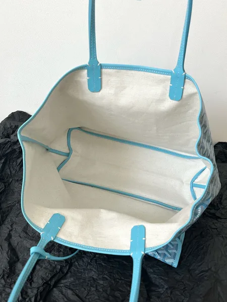 Louis Vuitton Towel Beach Bag Louis Vuitton Beach Towel product view 5