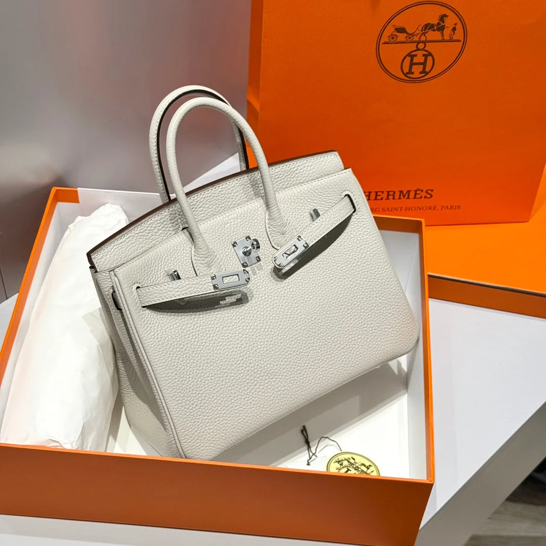 Hermès Birkin 25 cm Beige Togo Leather Gold Hardware Bag product view 2