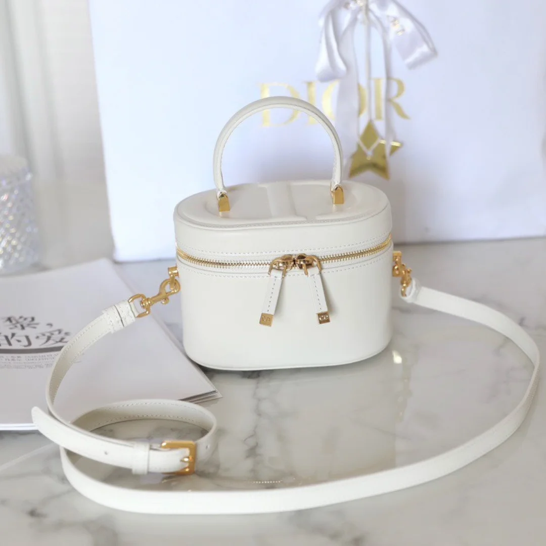 Dior Travel White Women’s Handbag 20x12x14 product view 1
